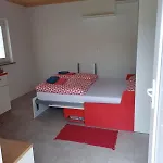 Apartman Garsonjera Eliana